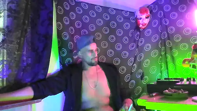 Snapshot of DjDiCKmannOnE chatting on February 8, 2026, 10:07 am DjDiCKmannOnE online show from February 8, 2026, 10:07 am