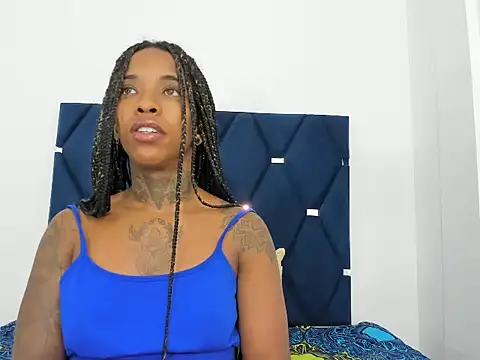 Pauline Fox online show from October 15, 2025, 12:11 am