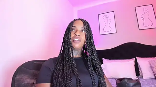 Pauline Fox online show from April 15, 2026, 1:56 am