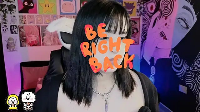 Yuhwan  online show from October 14, 2025, 10:54 pm