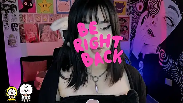 Yuhwan  online show from October 17, 2025, 6:21 pm