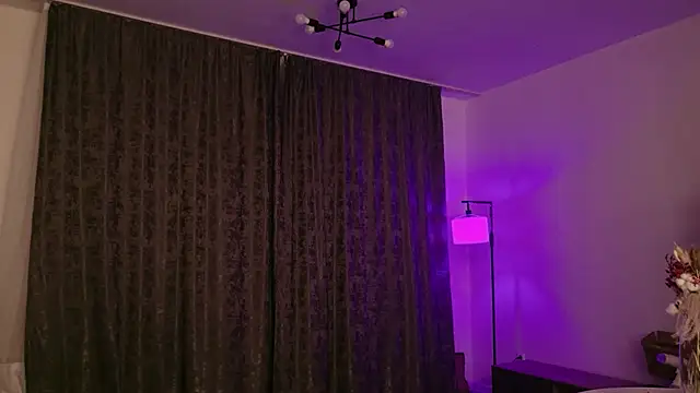 LucyRose3 online show from February 9, 2026, 3:16 pm