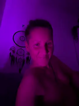 SwingWingWomanSweden online show from February 24, 2026, 9:57 pm