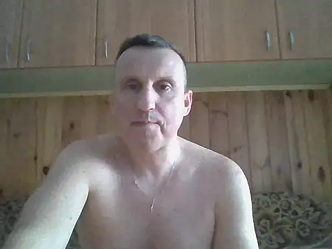 Snapshot of Maksymilian1 chatting on February 1, 2026, 11:42 am Maksymilian1 online show from February 1, 2026, 11:42 am