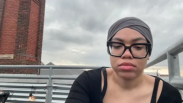 zahrabliss online show from March 10, 2026, 9:20 pm