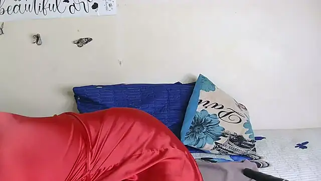 Young Slut21 online show from January 13, 2026, 5:29 pm