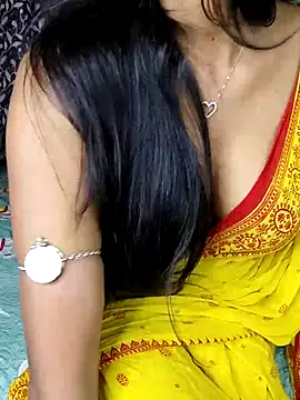 Snapshot of Ur_Lishaa chatting on August 1, 2026, 7:02 pm Ur Lishaa online show from August 1, 2026, 7:02 pm