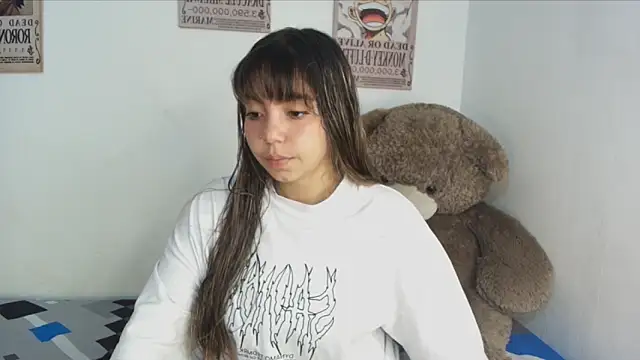 emma grays2 online show from February 19, 2026, 3:57 am