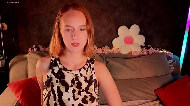 Casey Sweeet online show from July 8, 2026, 12:59 am