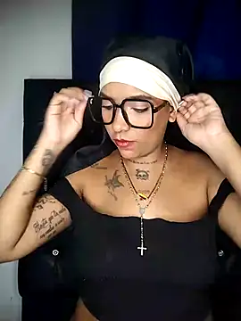 Snapshot of Vale_Nikol21 chatting on January 19, 2026, 1:09 am Vale Nikol21 online show from January 19, 2026, 1:09 am