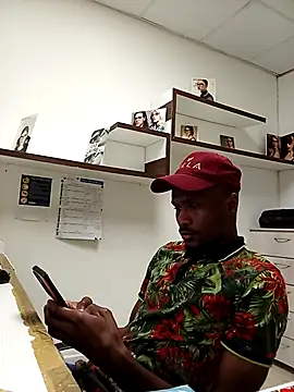 TPNUTS online show from September 12, 2025, 10:37 am