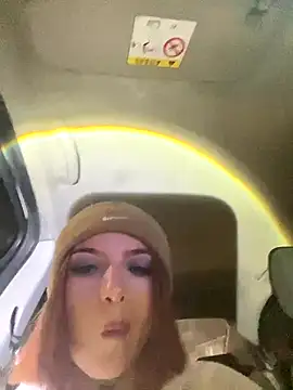 DanteAndVictoria online show from October 12, 2025, 2:21 am