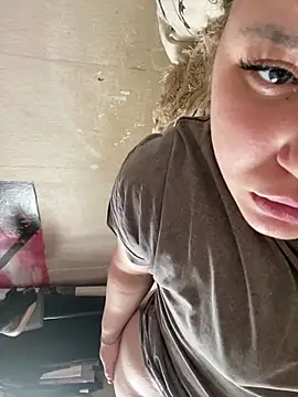 Kemeli008 online show from September 19, 2025, 8:49 am