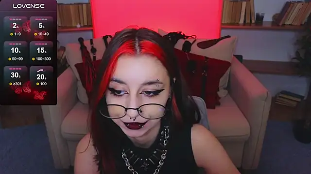 Snapshot of Mistress__Marcelline chatting on November 7, 2025, 10:15 am Mistress Marcelline online show from November 7, 2025, 10:15 am