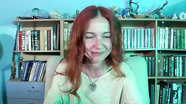 Snapshot of Foxilady357 chatting on May 14, 2026, 1:51 pm Foxilady357 online show from May 14, 2026, 1:51 pm