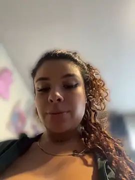 haally-mll online show from April 15, 2026, 7:32 pm