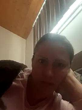 Lola69fleur online show from October 27, 2025, 9:57 am
