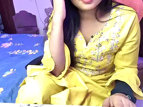 Snapshot of Haseen_Dilruba chatting on October 19, 2025, 7:25 pm Haseen Dilruba online show from October 19, 2025, 7:25 pm