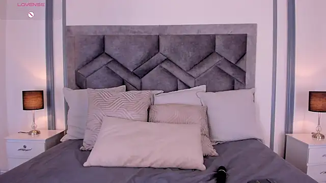 Snapshot of lucianacohelo chatting on September 10, 2025, 1:22 pm lucianacohelo online show from September 10, 2025, 1:22 pm