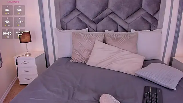 Snapshot of lucianacohelo chatting on November 12, 2025, 7:24 pm lucianacohelo online show from November 12, 2025, 7:24 pm