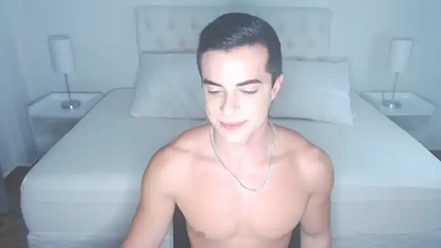 Snapshot of mr_hunterx chatting on May 7, 2026, 12:49 am mr hunterx online show from May 7, 2026, 12:49 am