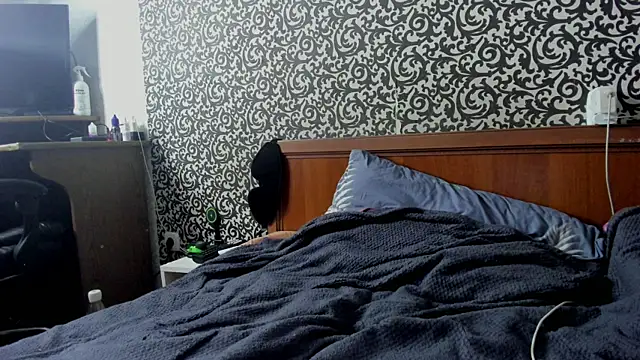 Snapshot of romiosabrino chatting on March 31, 2026, 4:07 pm romiosabrino online show from March 31, 2026, 4:07 pm