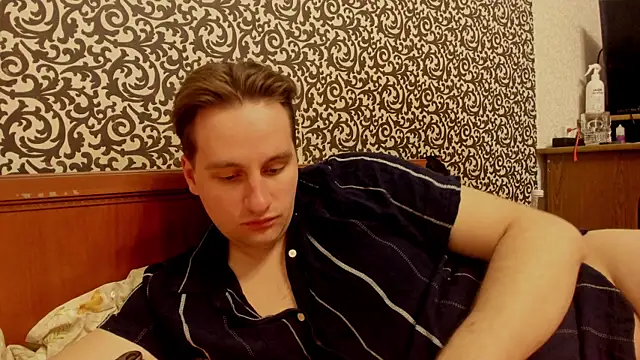 Snapshot of romiosabrino chatting on April 16, 2026, 8:31 pm romiosabrino online show from April 16, 2026, 8:31 pm