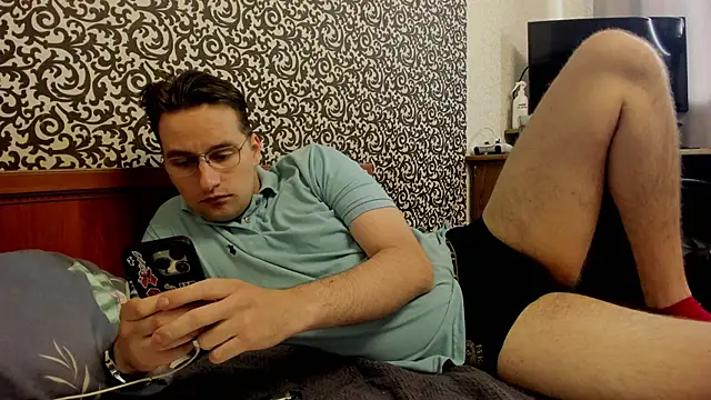 Snapshot of romiosabrino chatting on May 8, 2026, 1:16 pm romiosabrino online show from May 8, 2026, 1:16 pm