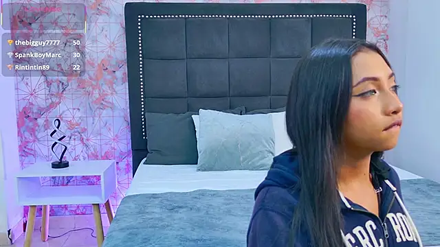 Snapshot of Becca_Grims chatting on September 25, 2025, 3:21 am Becca Grims online show from September 25, 2025, 3:21 am