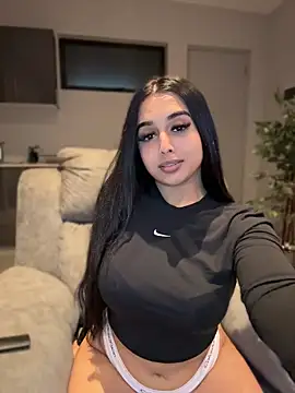 LilMisIndianx online show from June 4, 2026, 2:45 pm