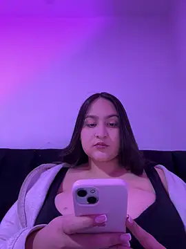 Abby Collings online show from April 27, 2026, 4:05 pm