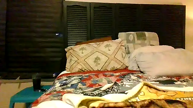 Snapshot of Scott654538 chatting on May 5, 2026, 10:12 am Scott654538 online show from May 5, 2026, 10:12 am