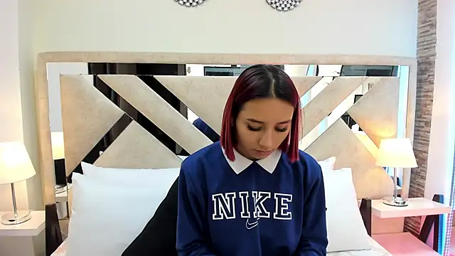 ximena vasquez8 online show from April 15, 2026, 3:46 am