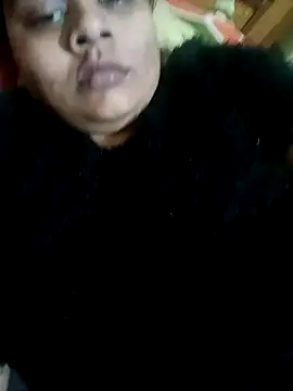 Cute Amiya online show from November 17, 2025, 4:35 pm