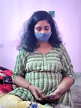 Rupali201 online show from December 17, 2025, 4:40 am