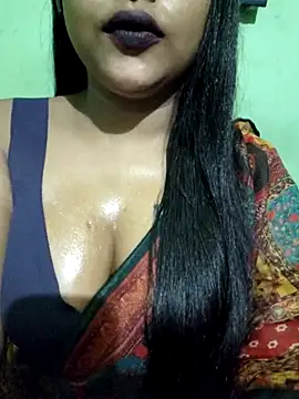 Snapshot of JIYA-04 chatting on September 21, 2025, 12:51 pm JIYA-04 online show from September 21, 2025, 12:51 pm