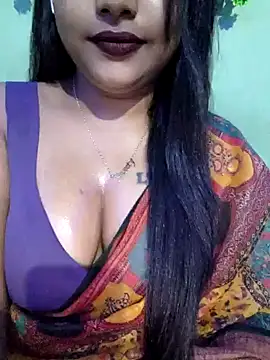 Snapshot of JIYA-04 chatting on October 26, 2025, 12:00 pm JIYA-04 online show from October 26, 2025, 12:00 pm