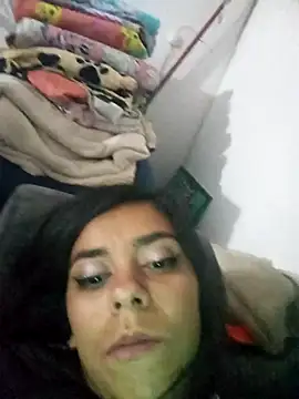 SharonDustLove online show from October 18, 2025, 2:47 am