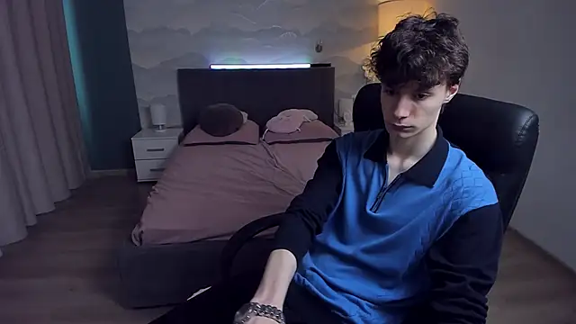 Snapshot of Edvard_Blare chatting on November 15, 2025, 9:17 am Edvard Blare online show from November 15, 2025, 9:17 am