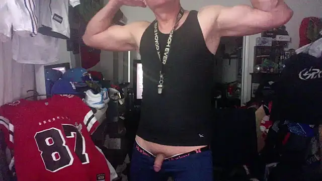 DILFJockDad87 online show from October 13, 2025, 12:49 pm