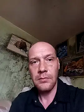 ToughDraft14 online show from April 25, 2026, 4:37 am