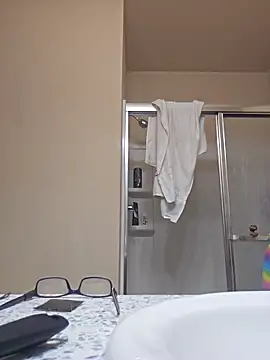 ChristopherMeade online show from November 13, 2025, 11:31 am