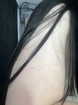 Briana Hottt online show from May 19, 2026, 1:56 am