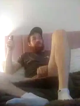 Snapshot of Skater1287 chatting on October 12, 2025, 4:44 am Skater1287 online show from October 12, 2025, 4:44 am