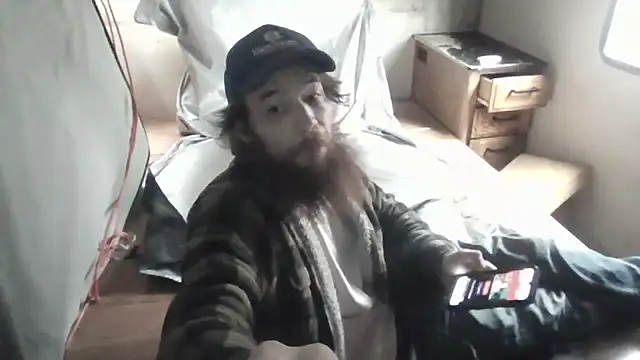 Snapshot of Skater1287 chatting on March 13, 2026, 6:58 pm Skater1287 online show from March 13, 2026, 6:58 pm