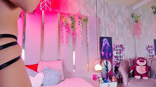 Snapshot of EmmaWilliam1 chatting on February 22, 2026, 11:03 pm EmmaWilliam1 online show from February 22, 2026, 11:03 pm