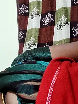 Snapshot of papukurty chatting on December 13, 2025, 7:53 pm papukurty online show from December 13, 2025, 7:53 pm