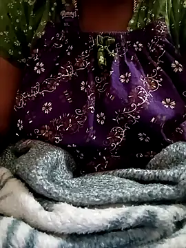 Snapshot of papukurty chatting on February 4, 2026, 2:17 am papukurty online show from February 4, 2026, 2:17 am