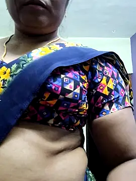 Snapshot of papukurty chatting on February 7, 2026, 2:54 pm papukurty online show from February 7, 2026, 2:54 pm