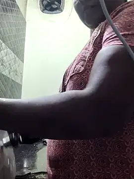 Snapshot of papukurty chatting on February 12, 2026, 2:23 pm papukurty online show from February 12, 2026, 2:23 pm